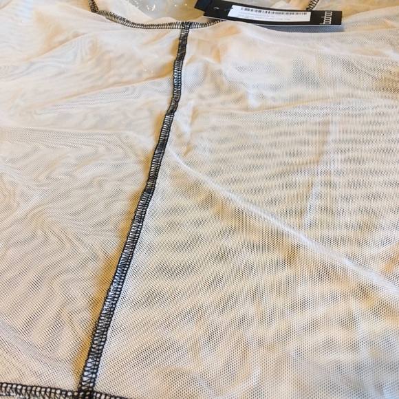 Mesh Crop Top - Picture 5 of 6